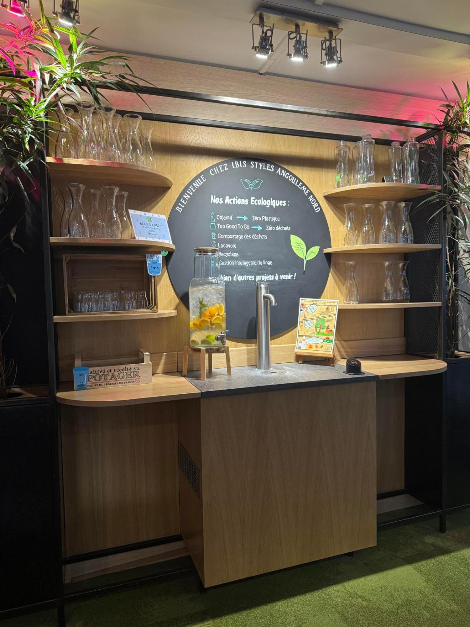 Ibis Styles Angouleme Nord - Hotel Restaurant Champniers  Dış mekan fotoğraf