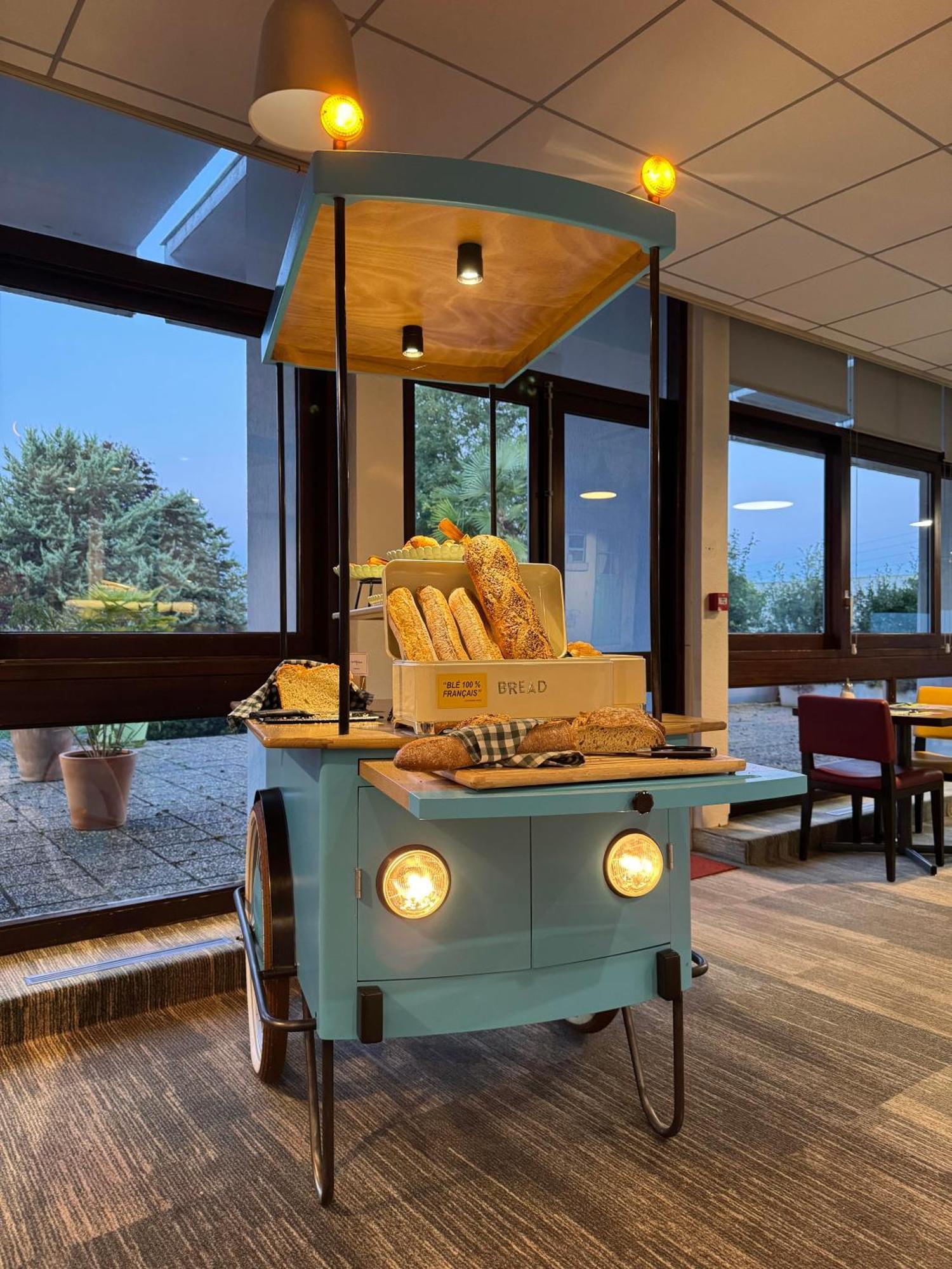 Ibis Styles Angouleme Nord - Hotel Restaurant Champniers  Dış mekan fotoğraf